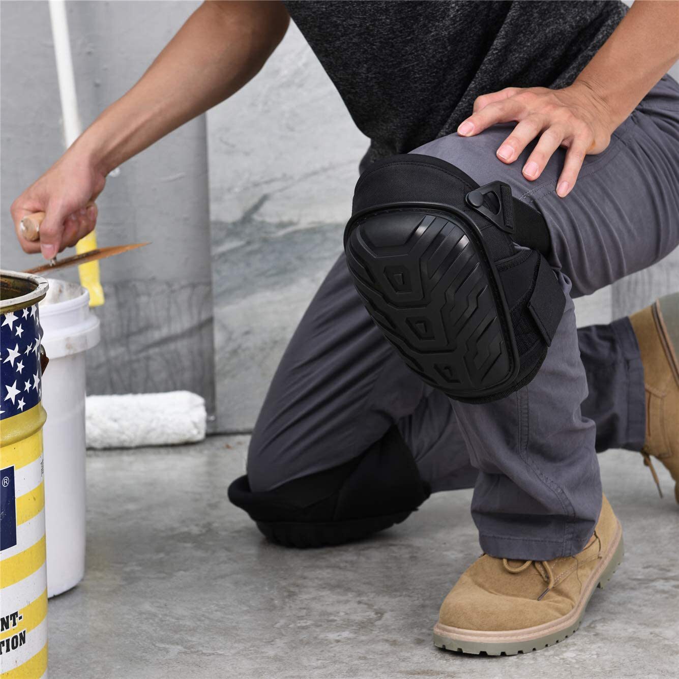 working-knee-pads Heavy duty professional knee pads for kneeling on hard surfaces